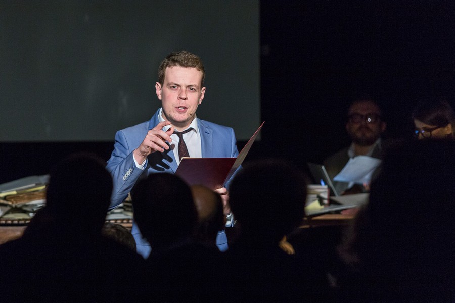 Premiera spektaklu „Władysław Raczkiewicz – lekcja historii” w Kujawsko-Pomorskim Impresaryjnym Teatrze Muzycznym, fot. Szymon Zdziebło/tarantoga.pl
