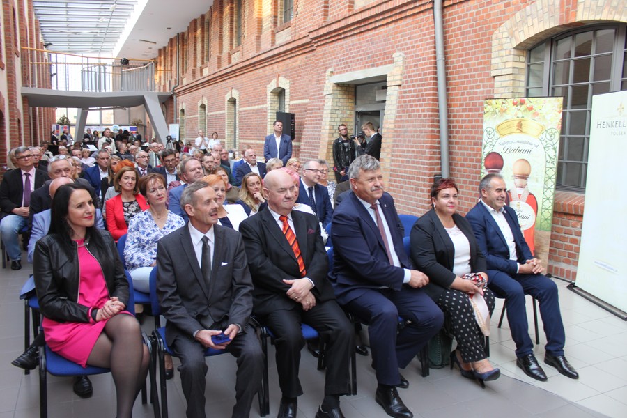 Uroczyste wręczenie statuetek fot. UMWK-P