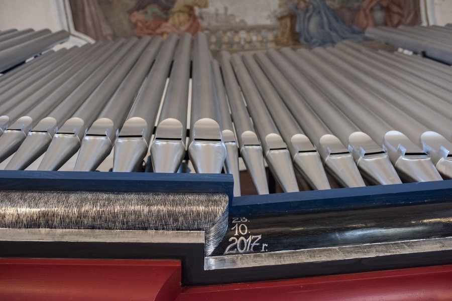 W tym roku dofinansowanie trafiło na prace konserwatorskie przy mensie i predelli lewego ołtarza bocznego Najświętszego Serca Pana Jezusa, fot. Tymon Markowski