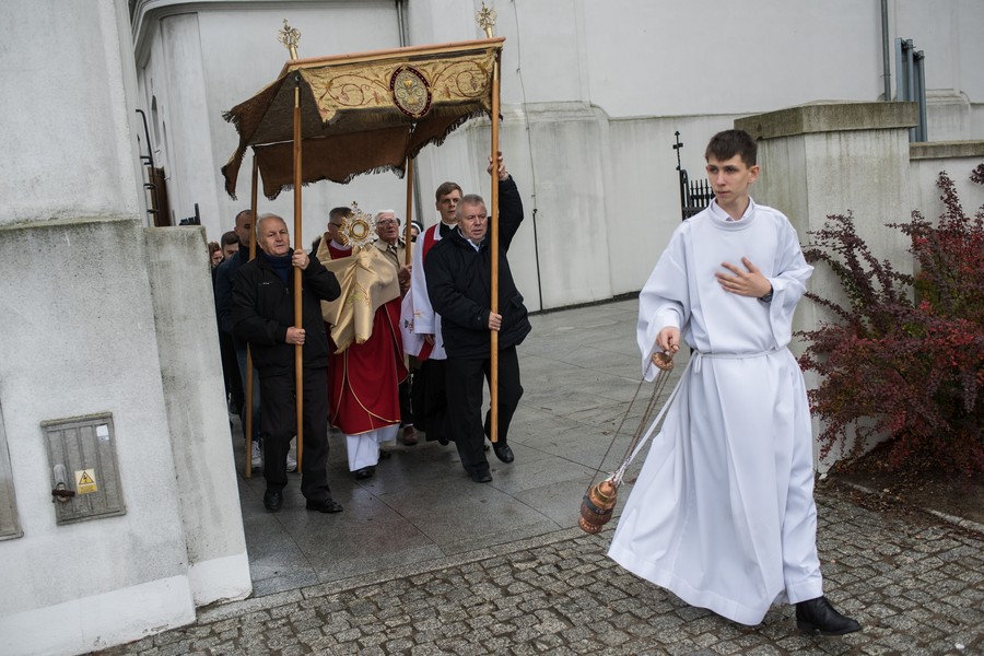 W tym roku dofinansowanie trafiło na prace konserwatorskie przy mensie i predelli lewego ołtarza bocznego Najświętszego Serca Pana Jezusa, fot. Tymon Markowski