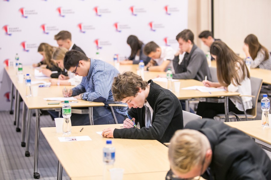 Konkurs wiedzy o Władysławie Raczkiewiczu, fot. Andrzej Goiński