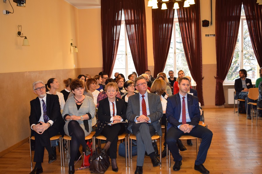 Konferencja „Od białej laski do audiodeskrypcji” w ośrodku Braille’a, fot. Jacek Knychała K-P SOSW nr 1 im. L. Braille'a w Bydgoszczy