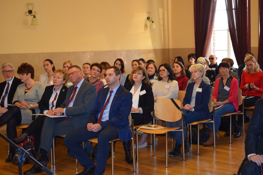 Konferencja „Od białej laski do audiodeskrypcji” w ośrodku Braille’a, fot. Jacek Knychała K-P SOSW nr 1 im. L. Braille'a w Bydgoszczy