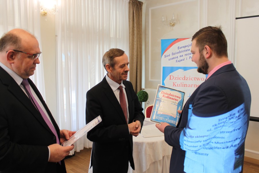 Uroczystość wręczenia certyfikatów nowym członkom sieci Dziedzictwo Kulinarne Kujawy i Pomorze, fot. Andrzej Żeglarski