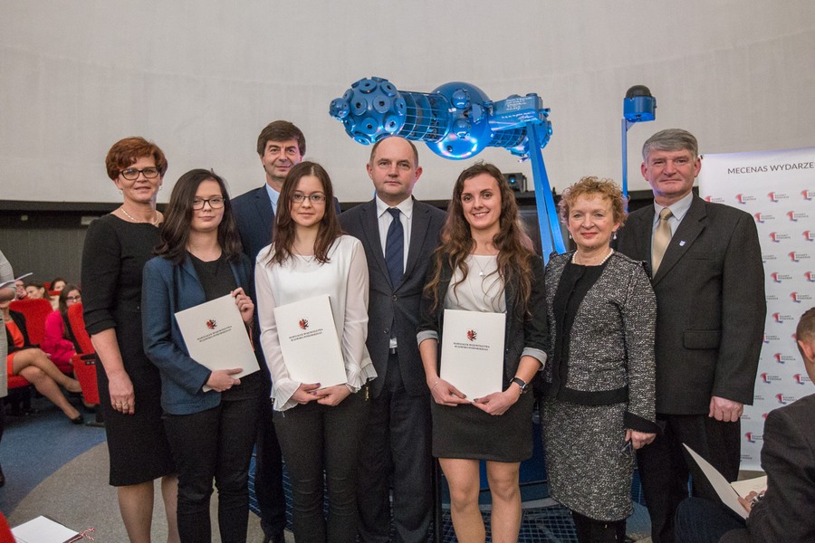 Uroczystość wręczenia stypendiów marszałka uczniom liceów i techników z regionu, fot. Szymon Zdiebło/Tarantoga.pl