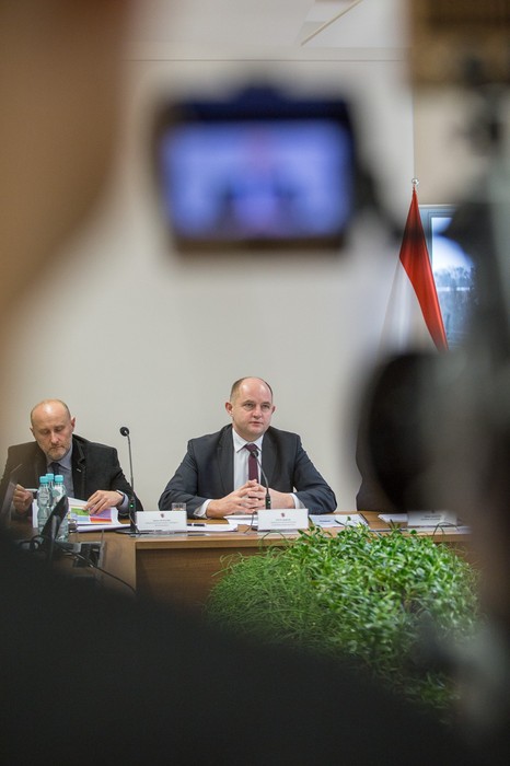 Konferencja na temat budżetu inwestycyjnego na 2018 rok, fot. Szymon Zdziebło/tarantoga.pl