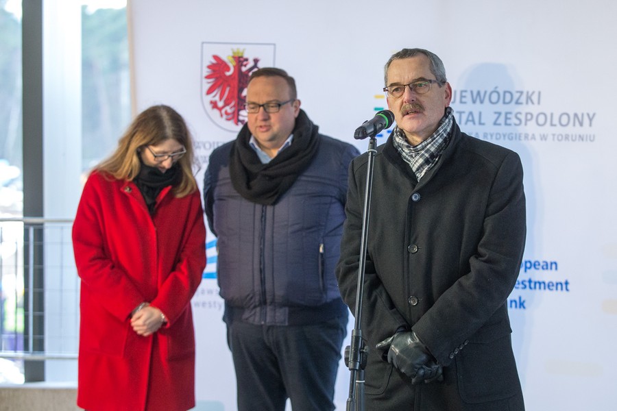 Uroczyste otwarcie parkingu przy Wojewódzkim Szpitalu Zespolonym im. Ludwika Rydygiera w Toruniu, fot. Szymon Zdziebło/tarantoga.pl