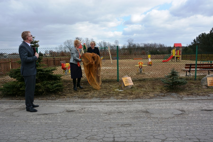 Odsłonięcie jubileuszowego dziesiątego Kamienia Pamięci