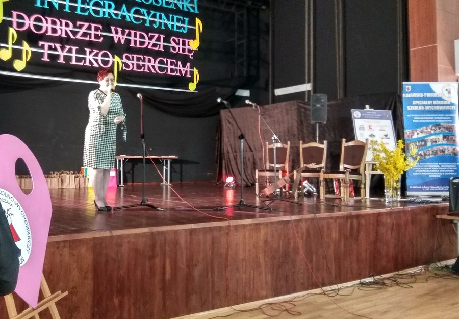 Przegląd piosenki integracyjnej