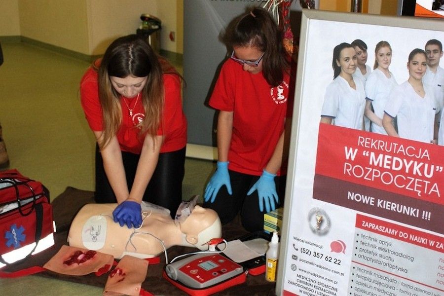 Udzielanie pierwszej pomocy