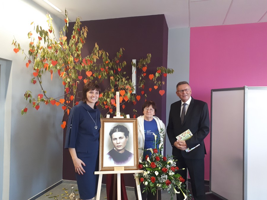 Córka Ireny Sendlerowej - Janina Zgrzembska, Wicemarszałek - Zbigniew Ostrowski, dyrektor szkoły - Izabela Maciejewska