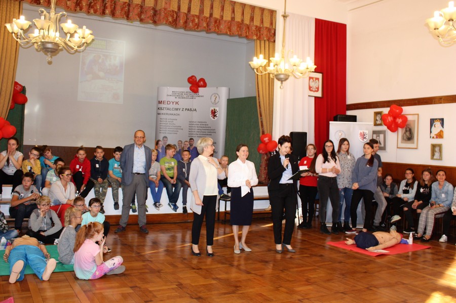 Uroczyste rozpoczęcie