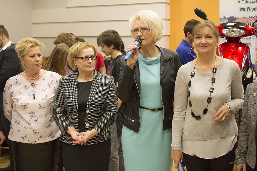 G.Troszyńska-Dyrektor KPCEN we Włocławku otwiera Festiwal