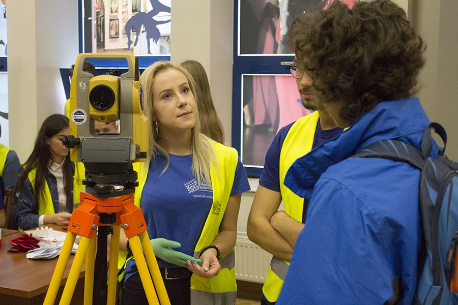 W trakcie spotkań z przedstawicielami szkół
