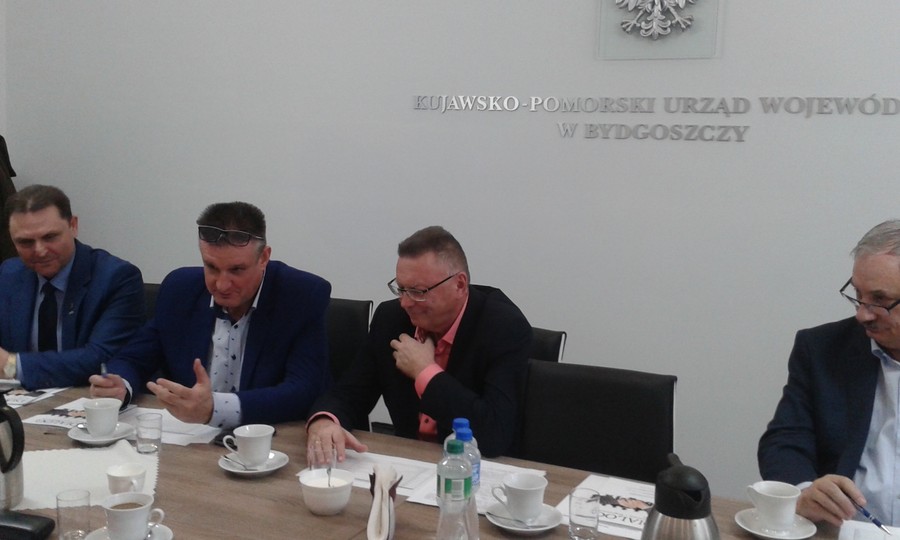 Uczestnicy posiedzenia Prezydium K-P WRDS