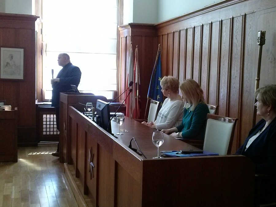 Seminarium „Programy korekcyjno-edukacyjne dla sprawców przemocy – aspekty praktyczne” – wystąpienie Pana Grzegorza Wrony, Toruń 9.IV.2018 r., fot. Biuro Wsparcia Rodziny i Przeciwdziałania Przemocy