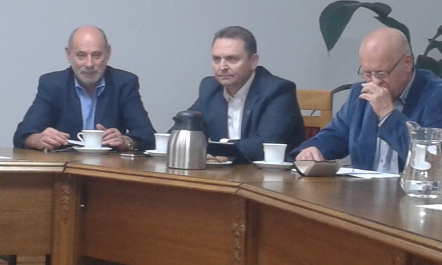 uczestnicy posiedzenia Prezydium K-P WRDS