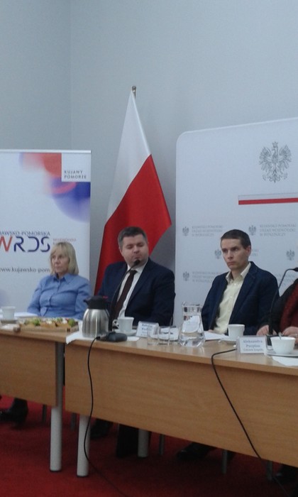 Uczestnicy posiedzenie Zespołu ds. osób niepełnosprawnych w ramach Kujawsko-Pomorskiej Wojewódzkiej Rady Dialogu Społecznego, fot. Paweł Bednarski