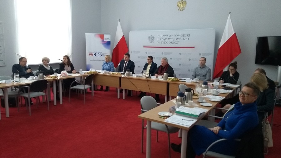 Uczestnicy posiedzenie Zespołu ds. osób niepełnosprawnych w ramach Kujawsko-Pomorskiej Wojewódzkiej Rady Dialogu Społecznego, fot. Paweł Bednarski