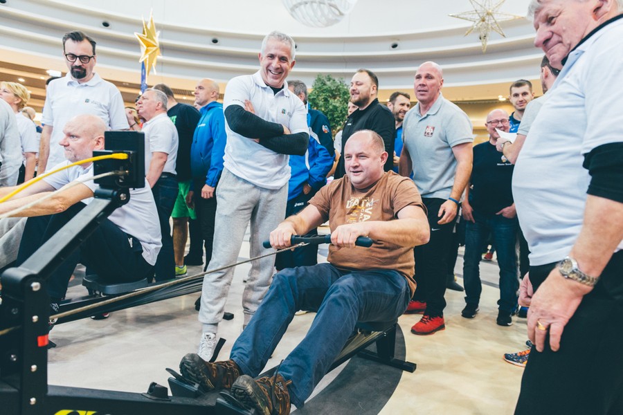 Wielkie Wiosłowanie w Atrium Copernicus w Toruniu, fot. Łukasz Piecyk