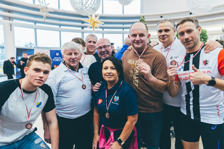 Wielkie Wiosłowanie w Atrium Copernicus w Toruniu, fot. Łukasz Piecyk