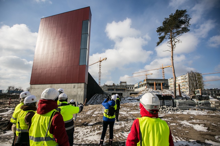 Zwiedzanie budowy nowego kompleksu Wojewódzkiego Szpitala Zespolonego w Toruniu, fot. Andrzej Goiński