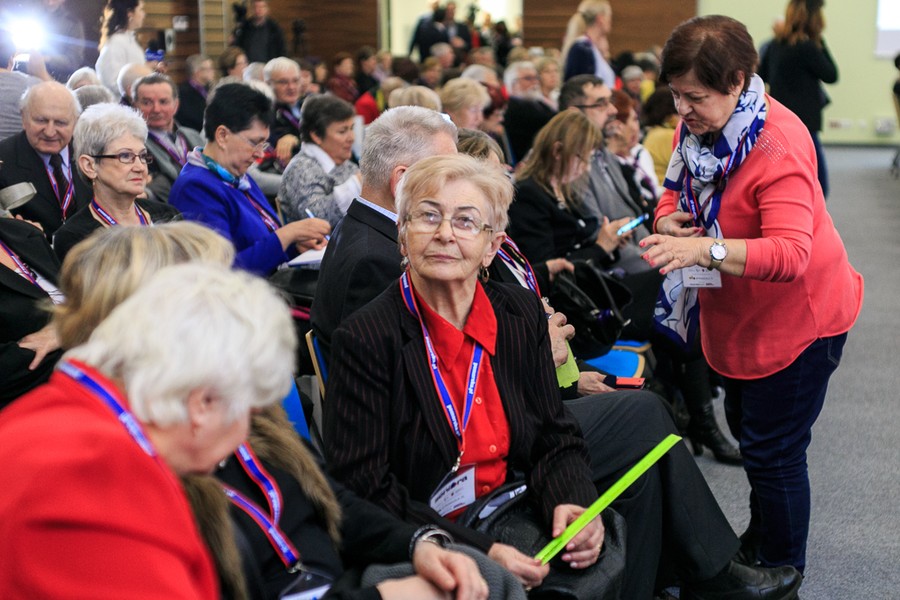 I Forum Seniora w Bydgoskim Centrum Targowo-Wystawienniczym, fot. Filip Kowalkowski