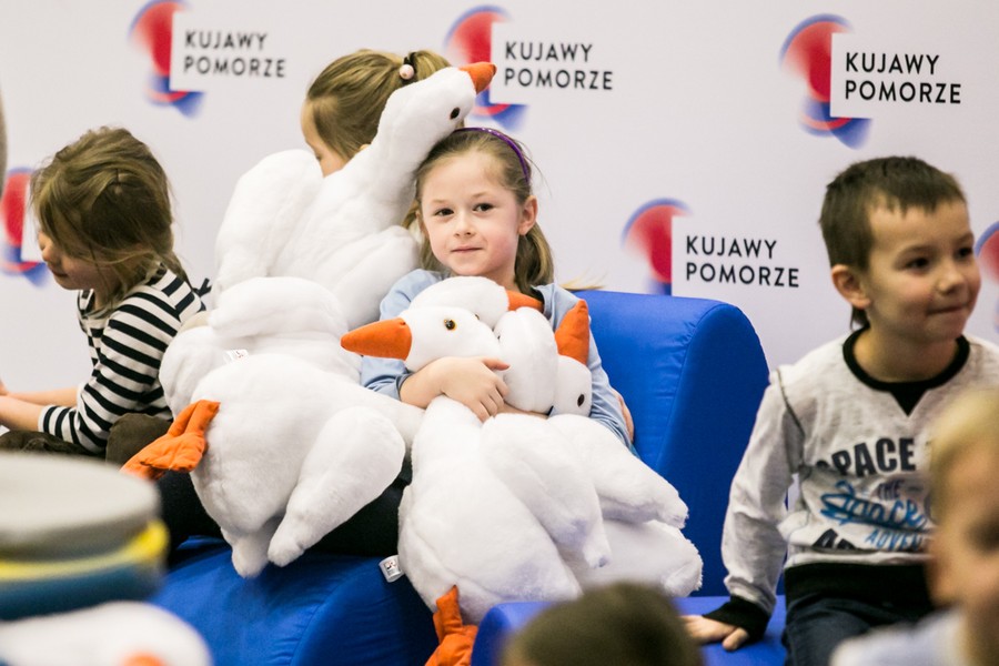 Spotkanie z przedszkolakami w Urzędzie Marszałkowskim w przededniu Dnia Kobiet, fot. Andrzej Goiński