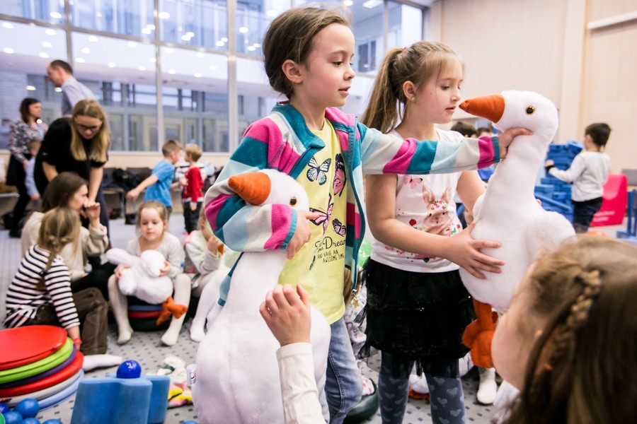 Spotkanie z przedszkolakami w Urzędzie Marszałkowskim w przededniu Dnia Kobiet, fot. Andrzej Goiński
