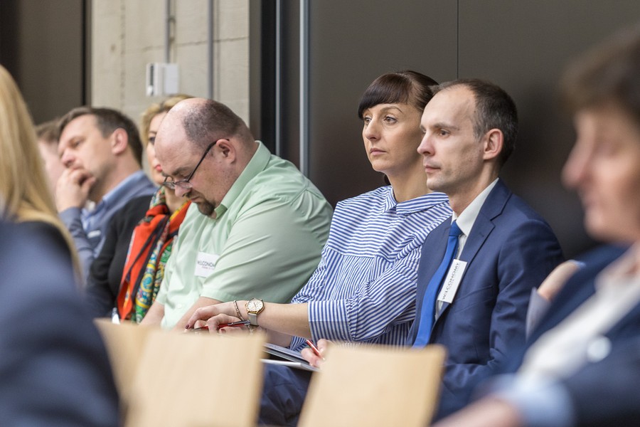Panel na temat instrumentów finansowych w kreowaniu rozwoju regionów, fot. Szymon Zdziebło/tarntoga.pl