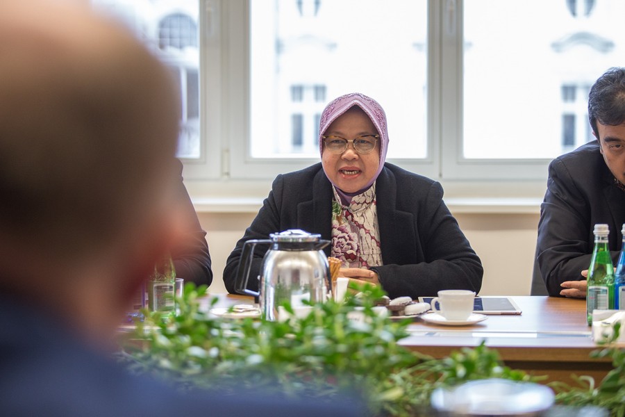 Wizyta delegacji z Indonezji w Urzędzie Marszałkowskim, fot. Szymon Zdziebło/Tarantoga.pl