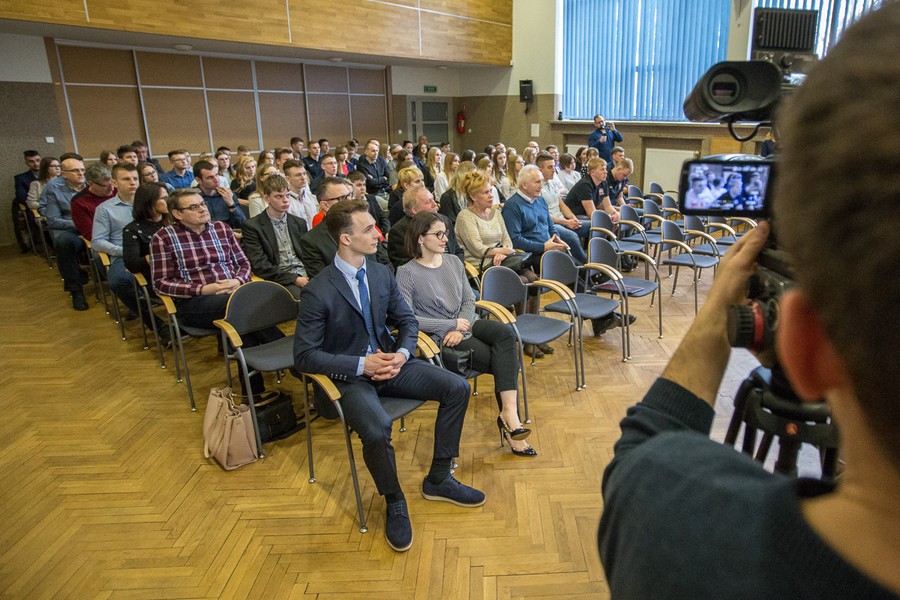 Uroczystość wręczenia stypendiów sportowych w Muzeum Etnograficznym w Toruniu, fot. Szymon Zdziebło/Tarantoga.pl