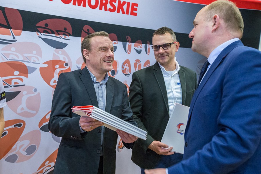 Uroczystość wręczenia stypendiów sportowych w Muzeum Etnograficznym w Toruniu, fot. Szymon Zdziebło/Tarantoga.pl