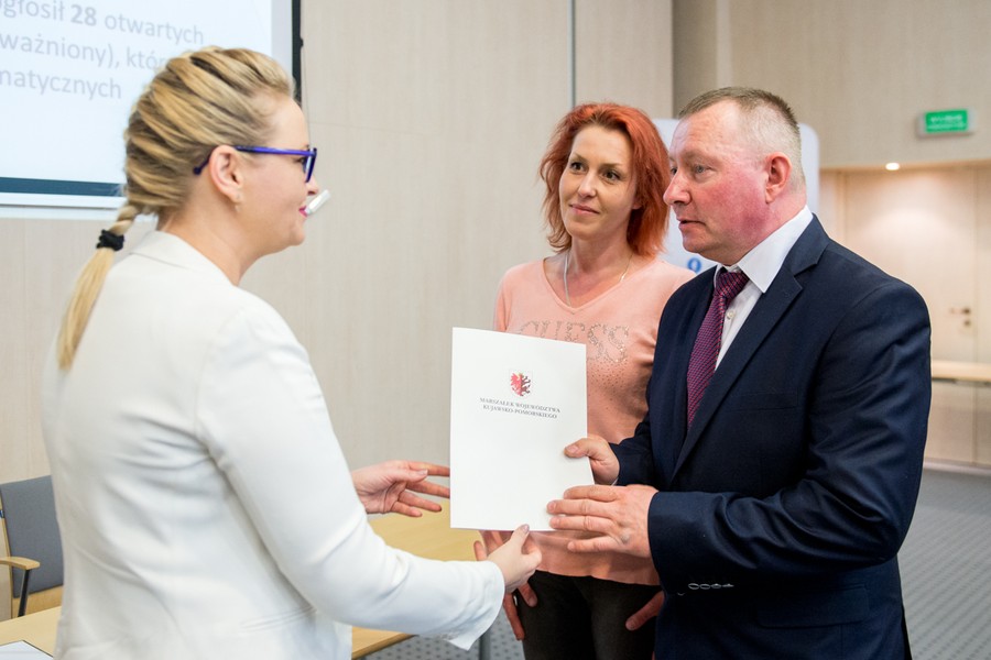 W uroczystości wręczenia umów wzięli udział przedstawiciele około 60 organizacji pozarządowych, fot. Łukasz Piecyk