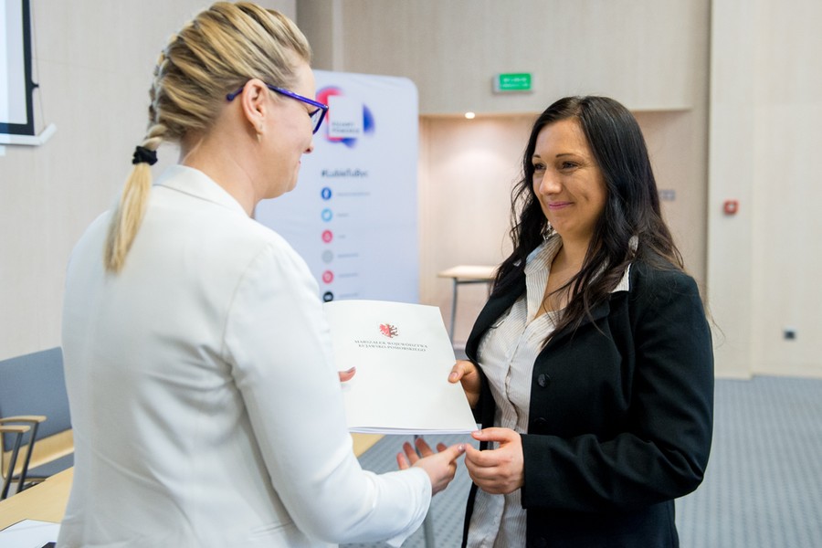 W uroczystości wręczenia umów wzięli udział przedstawiciele około 60 organizacji pozarządowych, fot. Łukasz Piecyk