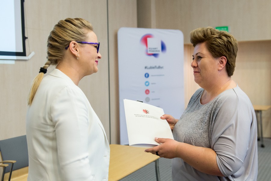 W uroczystości wręczenia umów wzięli udział przedstawiciele około 60 organizacji pozarządowych, fot. Łukasz Piecyk