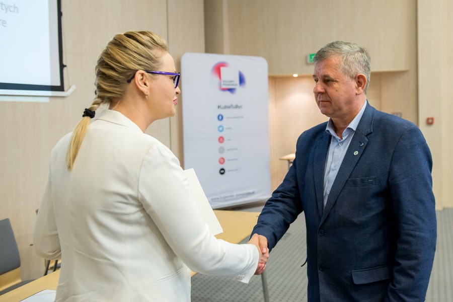 W uroczystości wręczenia umów wzięli udział przedstawiciele około 60 organizacji pozarządowych, fot. Łukasz Piecyk