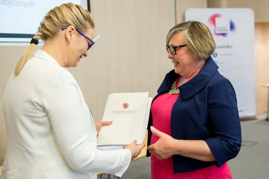 W uroczystości wręczenia umów wzięli udział przedstawiciele około 60 organizacji pozarządowych, fot. Łukasz Piecyk