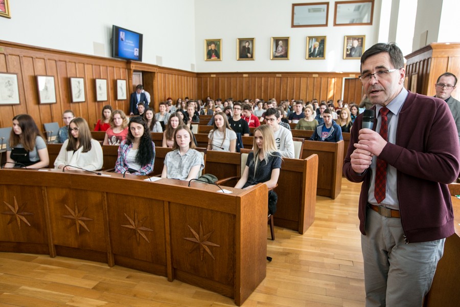 Prelekcja „Karol Wojtyła jako papież” w Urzędzie Marszałkowskim, fot. Andrzej Goiński