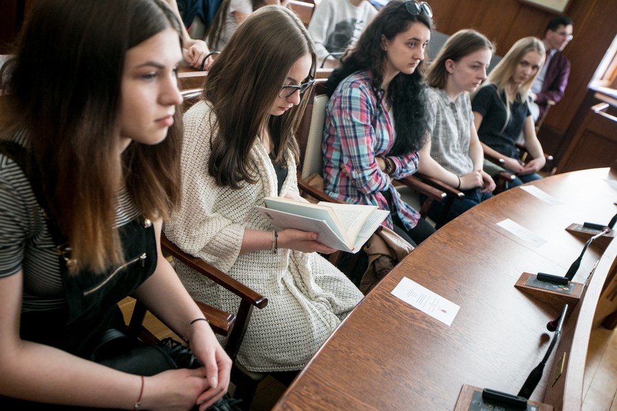 Prelekcja „Karol Wojtyła jako papież” w Urzędzie Marszałkowskim, fot. Andrzej Goiński