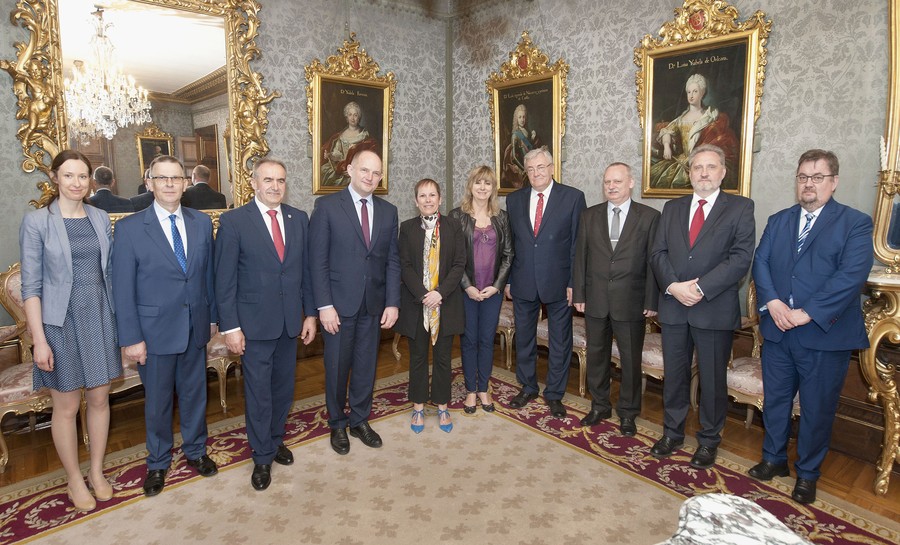 Spotkanie przedstawicieli Kujawsko-Pomorskiego z prezydent Nawarry Uxue Barkos, fot. Gobierno de Navarra