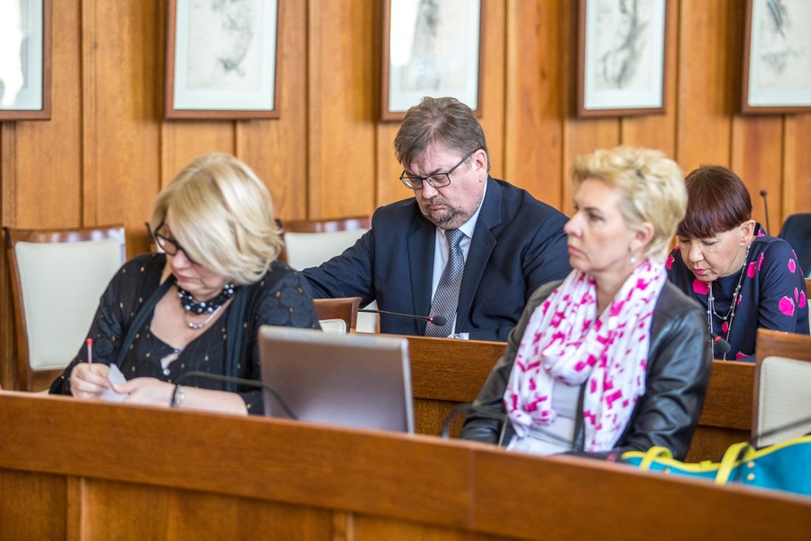 XLIII sesja sejmiku województwa, fot. Szymon Zdziebło/tarantoga.pl