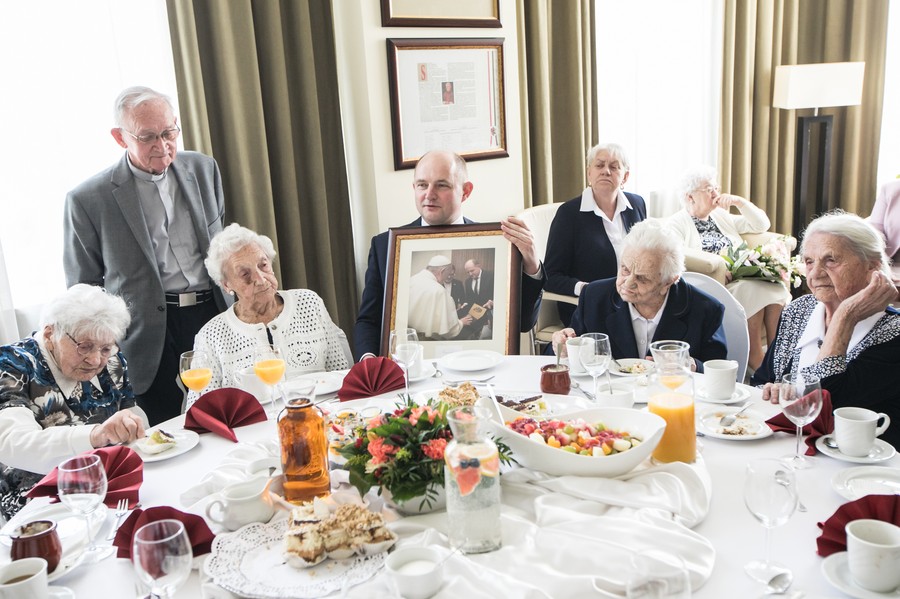 Wizyta rówieśników Niepodległej w Urzędzie Marszałkowskim, fot. Andrzej Goiński/UMWKP