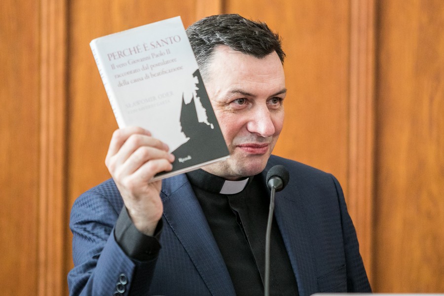 Prelekcja „Karol Wojtyła jako mistyk” w Urzędzie Marszałkowskim, fot. Andrzej Goiński