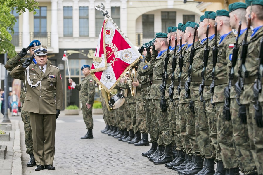 Obchody Święta Flagi w Bydgoszczy, fot. Jacek Nowacki/Urząd Wojewódzki