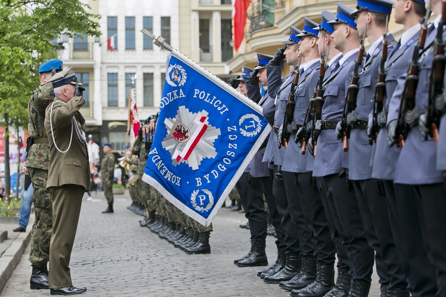 Obchody Święta Flagi w Bydgoszczy, fot. Jacek Nowacki/Urząd Wojewódzki