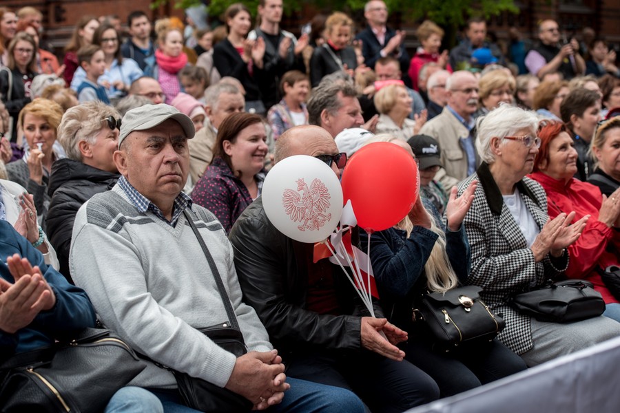 Święto Flagi w Toruniu, fot. Łukasz Piecyk