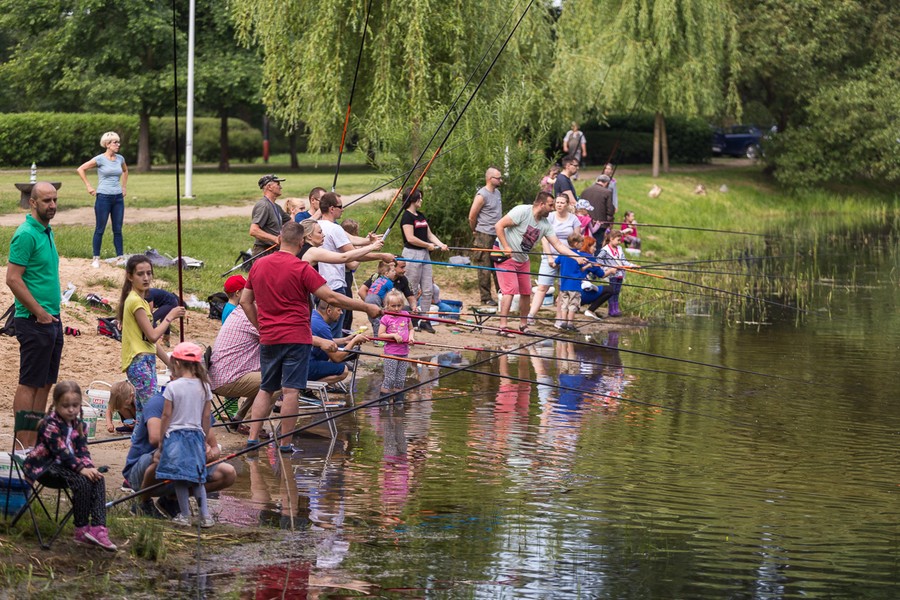 Dziecięce zawody wędkarskie, fot. Szymon Zdziebło/tarantoga.pl