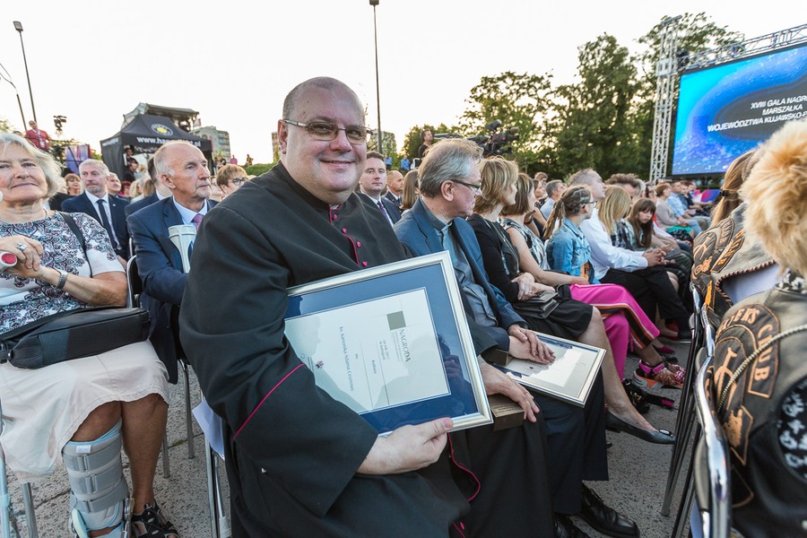 Uroczysta gala wręczenia Nagród Marszałka Województwa Kujawsko-Pomorskiego, fot. Szymon Zdziebło/Tarantoga.pl