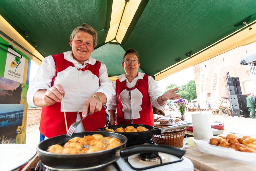 Piknik na Zamku Krzyżackim w Świeciu fot. Filip Kowalkowski